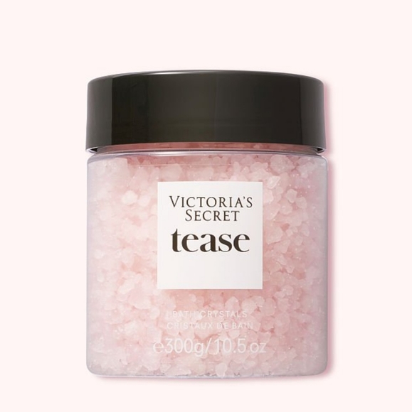 🔥FIRE SALE 🔥🛁🧴 NWT‼️ VS TEASE Set of Bath Crystals & Body Cream - Picture 3 of 11